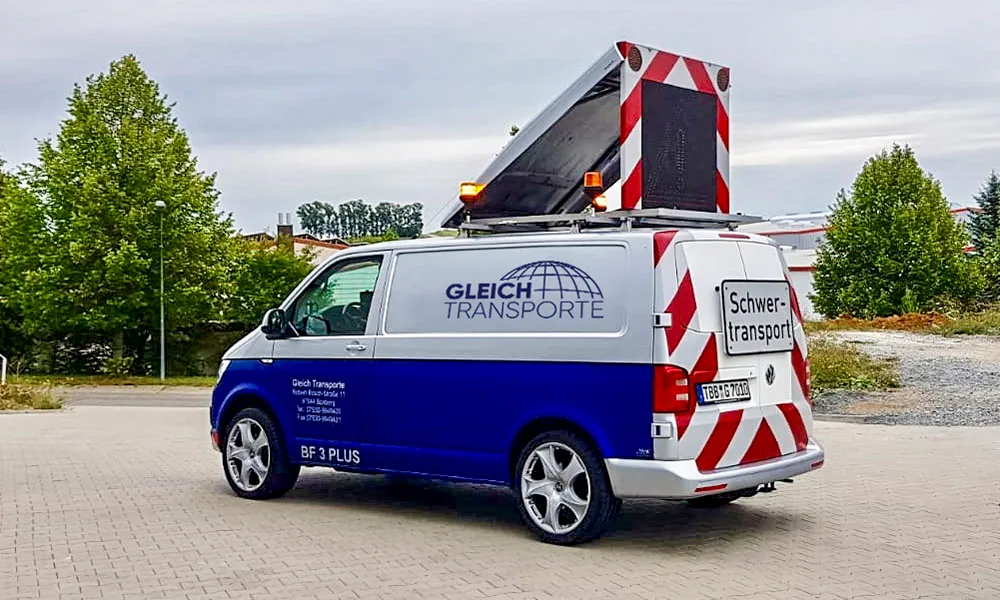 Genehmigungen und Begleitung für Ihren Schwertransport